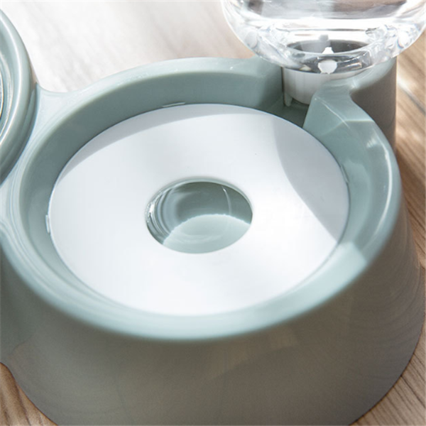 Dog Bowl With Automatic Water Refill