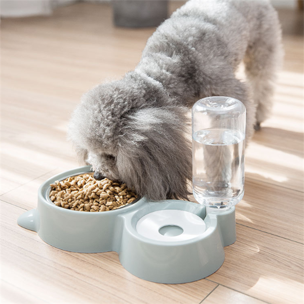 Dog Bowl With Automatic Water Refill